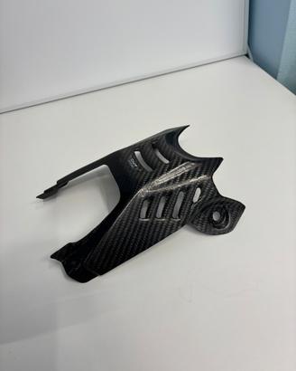 Copriserbatoio in carbonio cmt