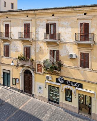 4 LOCALI A ORTONA