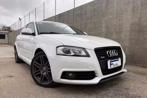 Audi A3 2.0 TDI 170 CV Quattro S-Line,Bluetooth,Cl