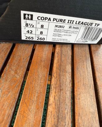 Scarpe da calcetto numero 42