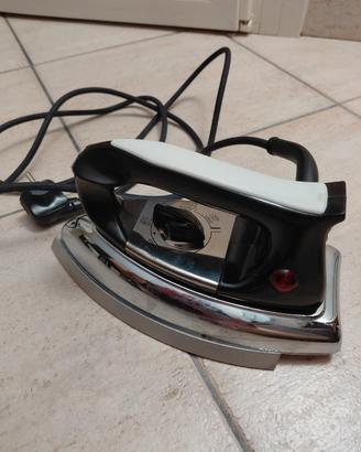 Ferro da stiro vintage Rowenta