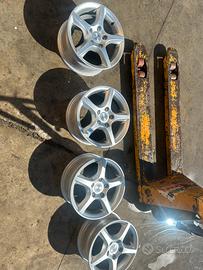 Cerchi r15 per gruppo volkswagen