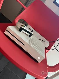 X Box one S, joypad, 13 giochi