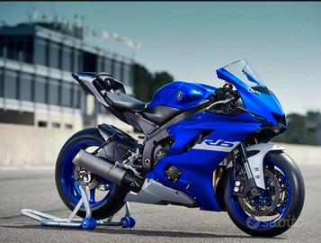 Yamaha R6 2017 carene originali nuove