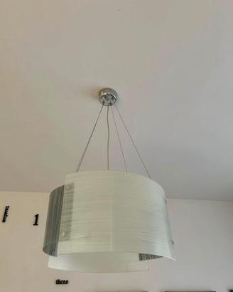 Lampadario in vetro bianco e griggio