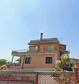 Appartamento a Pomezia (RM)