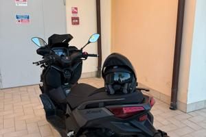 XMAX TECH MAX 300 2026