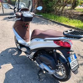 Piaggio Medley 150
