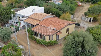 CASA SEMINDIPENDENTE A TERTENIA