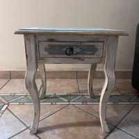 Tavolino in legno