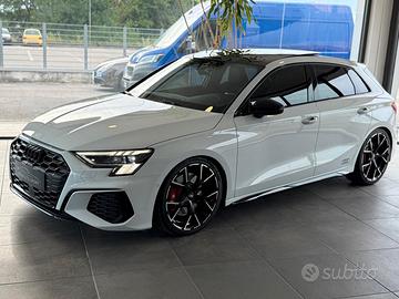 Audi A3 S3 SPB "SPORT ATTITUDE" STRAFULL AKRAPOV