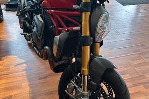 Ducati monster 1200 s termignoni