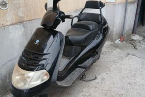 Scooter Exagon 125