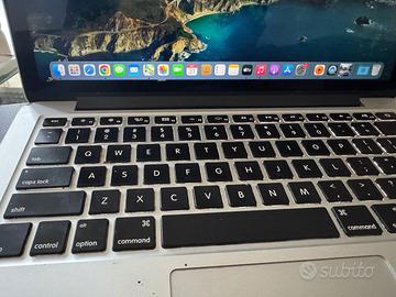 MacBook Pro retina i5