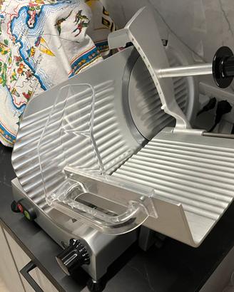 Affettatrice marca Fac disco da 250 mm