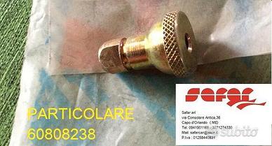 THEMA FERRARI _POMELLO PERNO COFANO MOTORE