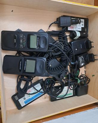 2 telefoni motorola primi anni 90