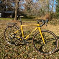 Gravel Cube Nuroad EX