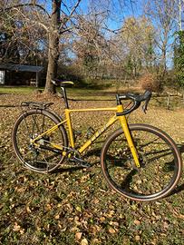 Gravel Cube Nuroad EX