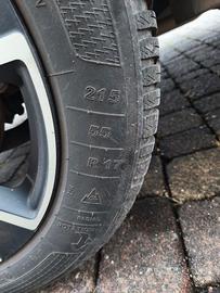 Due pneumatici Kleber 4 stagioni 215 55 R17