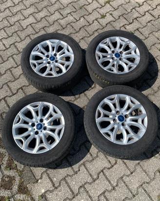 4 cerchi in lega gommati Ford Ecosport 205/60r16