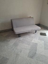 DIVANO LETTO 