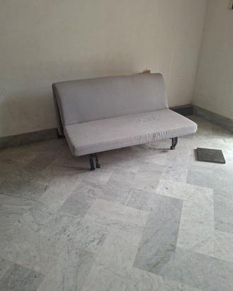 DIVANO LETTO 
