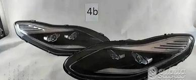 Aston Martin DB11 Fari Full LED