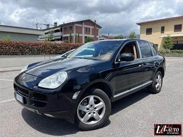 PORSCHE - Cayenne - S