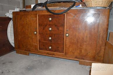 Credenza con specchio
