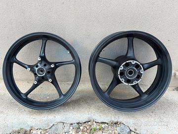 Cerchi yamaha r6 2006