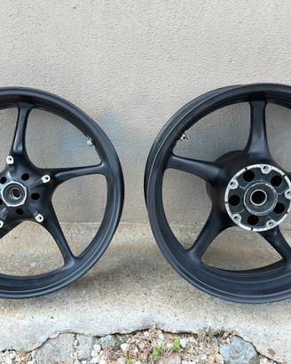 Cerchi yamaha r6 2006