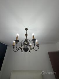 Lampadario classico a 6 luci in metallo brunito