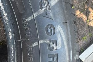 Gomme Dunlop 185/65R15