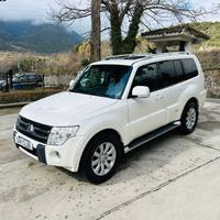 Mitsubishi Pajero 3.2 DI-D 200cv Aut. 7p.Instyle