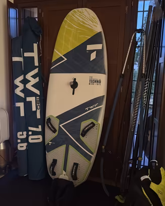 PACCHETTO WINDSURF / WINDFOIL COMPLETO