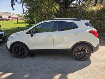 Opel Mokka Cosmo b-color 140cv Neopatentati 