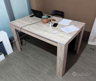 Tavolo allungabile moderno in legno