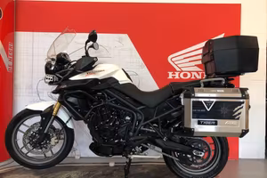 Triumph Tiger 800