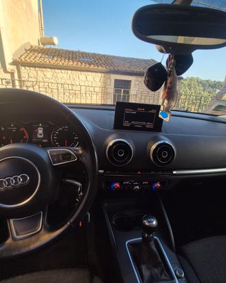 Audi A 3 Limousine  2.0 TDI
