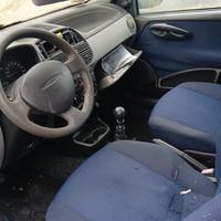 Ricambi Fiat Punto 1.2 ELX 3P Anno2002 Codice Moto