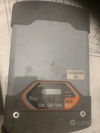 Caricabatterie nautico