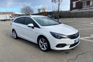 Opel Astra 2020