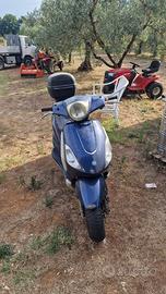 Piaggio fly 150