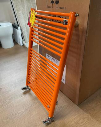 Scaldasalviette arancio