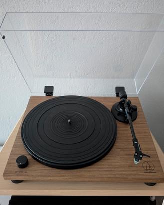 Giradischi Audio Technica AT-LPW40 WN