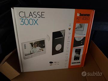 BTicino 363942 Videocitofono Classe 300X Wi-Fi  7”