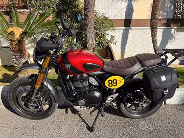 Triumph 400x scrambler