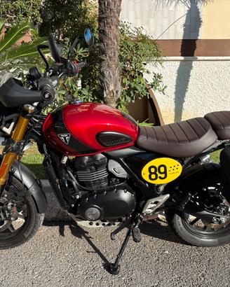 Triumph 400x scrambler