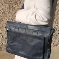 Borsa Piquadro blu in Vera Pelle modello CA2360W36
